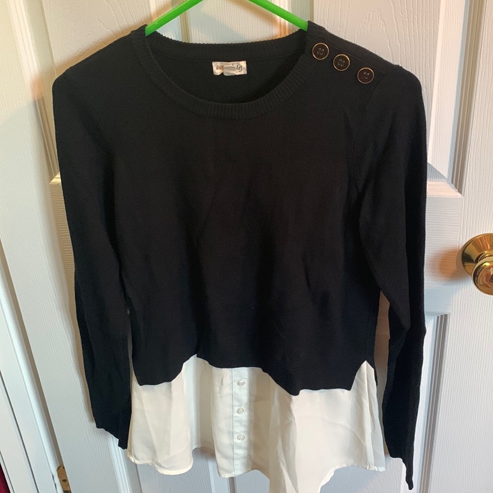 Maison Jules Long Sleeve Sweater over White Blouse Shirt. Size Medium.